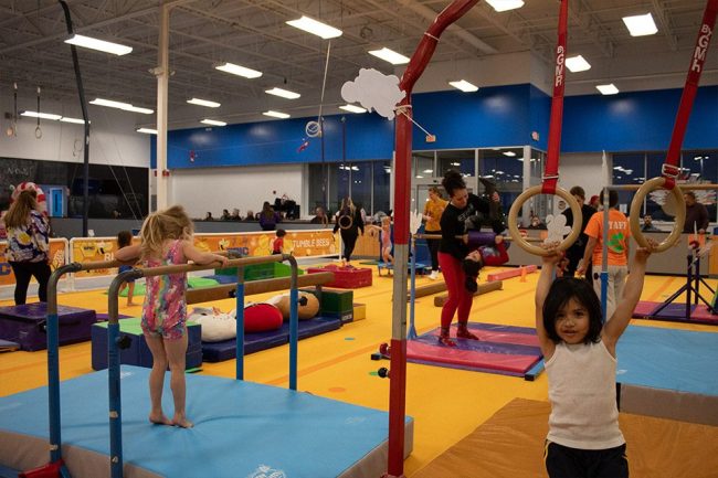 Tumble Bee (4 – 5 Years Old, Independent Class)